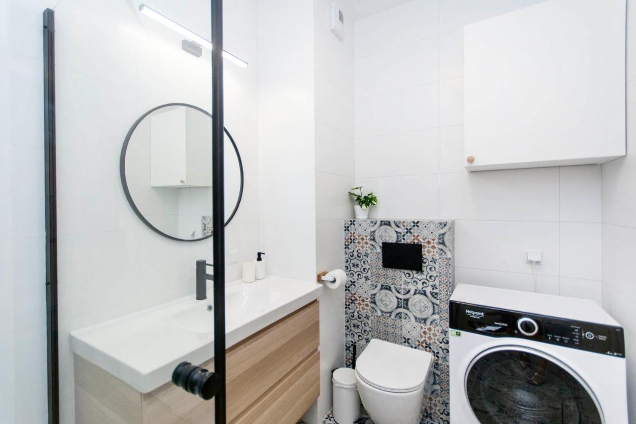 Citystay Centrum Gdansk Apartment Bagian luar foto